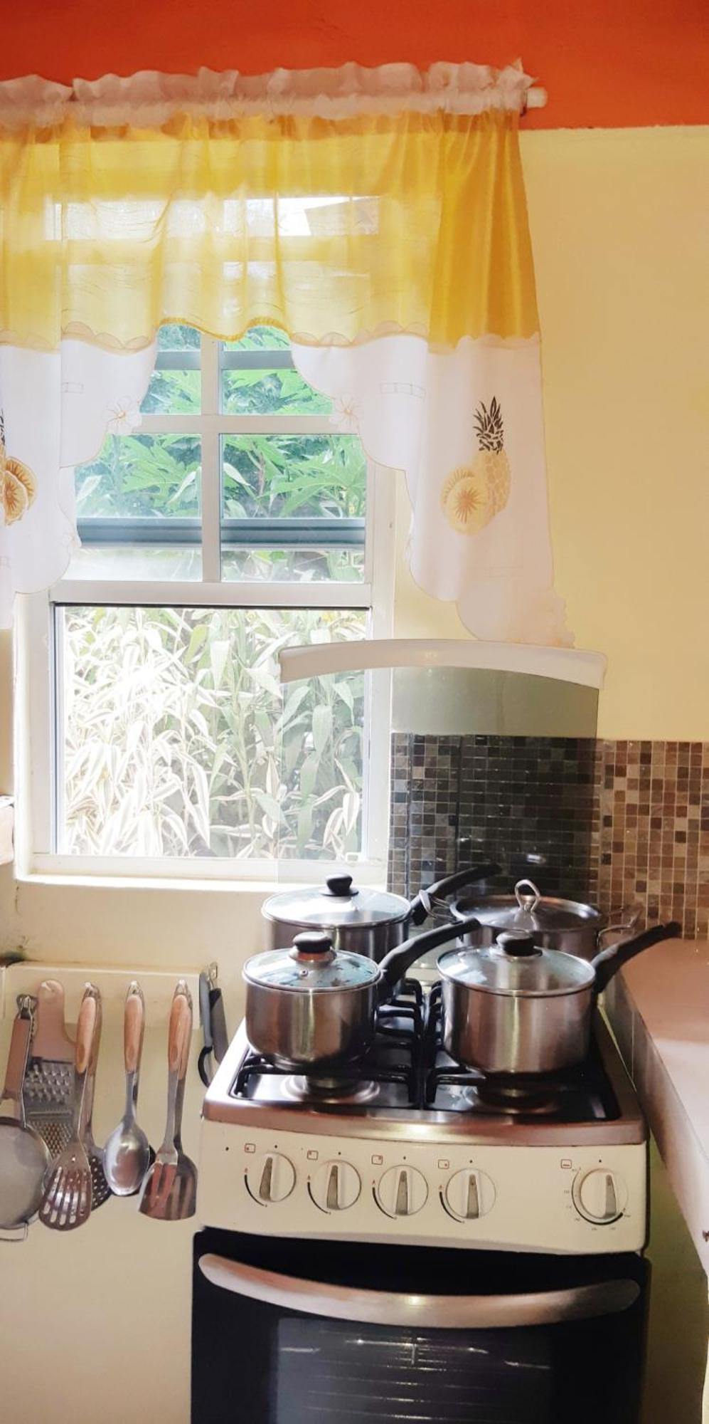"Sunrise Inn" Nature Island Dominica Penville 외부 사진
